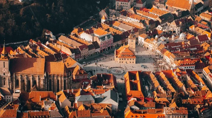 Brașovul a învins pandemia. Rata de infectare scade pentru prima dată sub 1. Situația pe localități 1