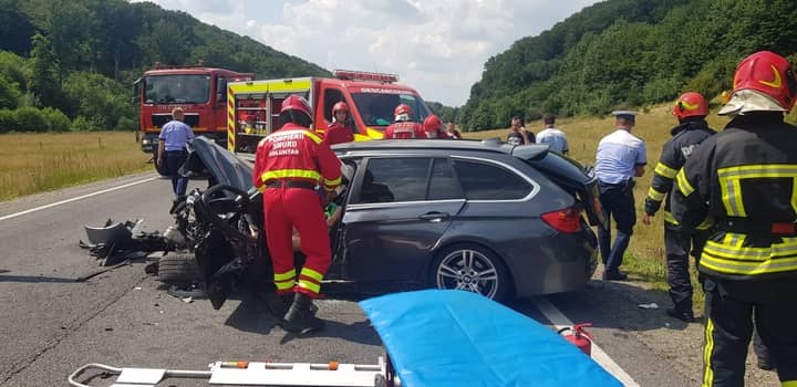 (Foto/Video) Accident Brașov. Carambol cu 6 mașini, pe str. Zizinului. Momentul impactului 4