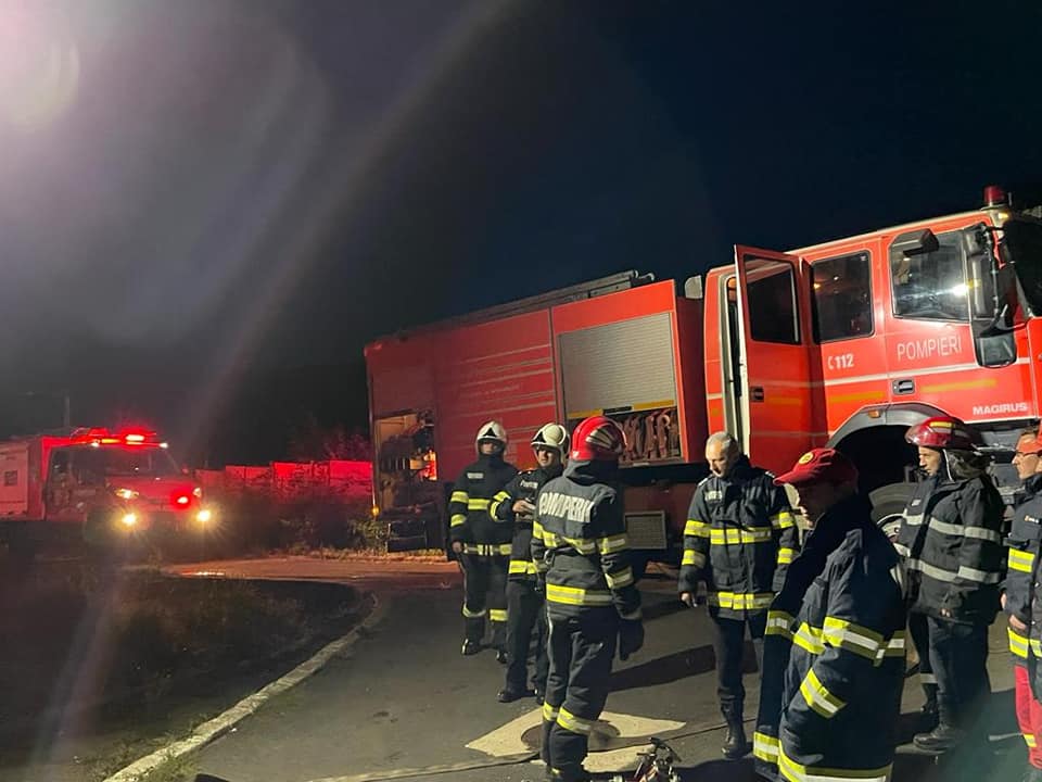 (Foto) Incendiu la un spital din Brașov. 150 de pacienți evacuați 3