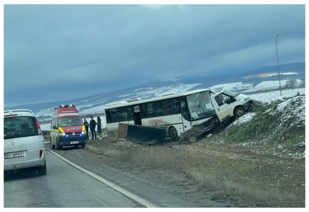Brașov. Autobuz Codreanu cu 17 persoane, implicat într-un accident rutier pe DN13 1