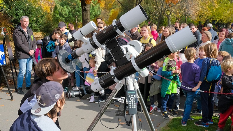 Braşovul va avea observator astronomic la Grădina Zoologică 1