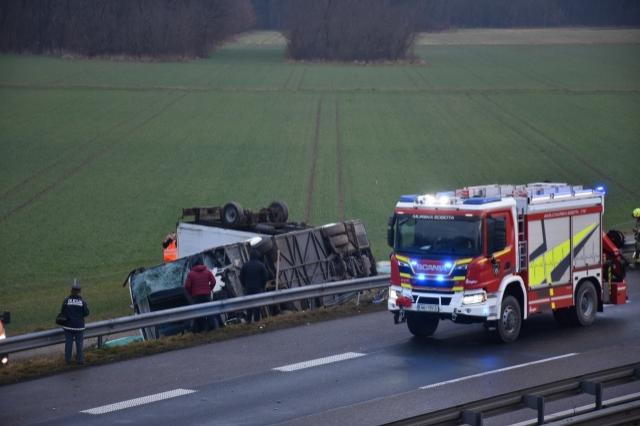 (Foto) Autocar din Brașov, grav accident în Slovenia. Trei persoane au murit, patru sunt grav rănite 5
