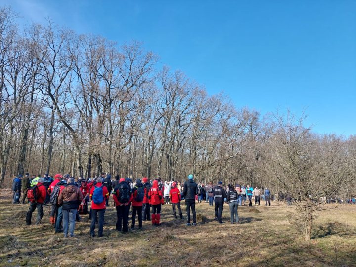 (Foto/Video) Studentă din Braşov, căutată de peste 350 de oameni în pădurea de la marginea oraşului Sibiu. Sunt folosite inclusiv drone 3