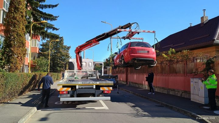 (Foto) Brașov. Poliția Locală a ridicat alte 188 de mașini parcate ilegal 2