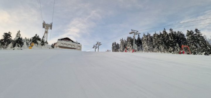 (Foto) Poiana Brașov. Vreme și şi pârtii excelente pentru schi. Pe ce pârtii se schiază 1