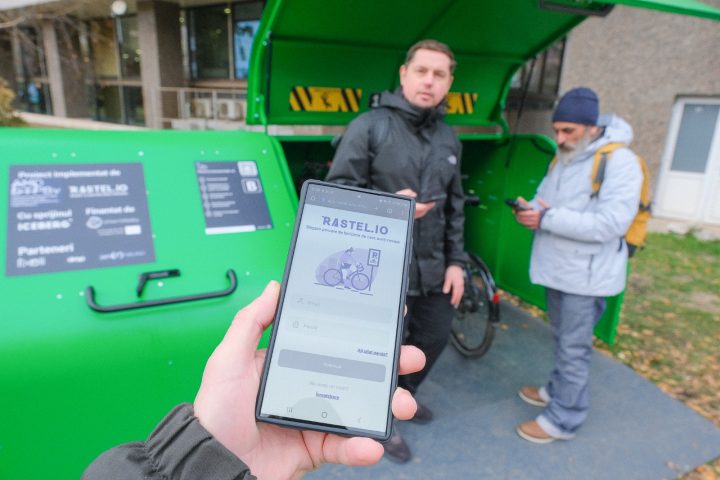 Brașov. Biciclete în loc de mașini de aprovizionare în Centrul Istoric. Ce spune primarul George Scripcaru 3