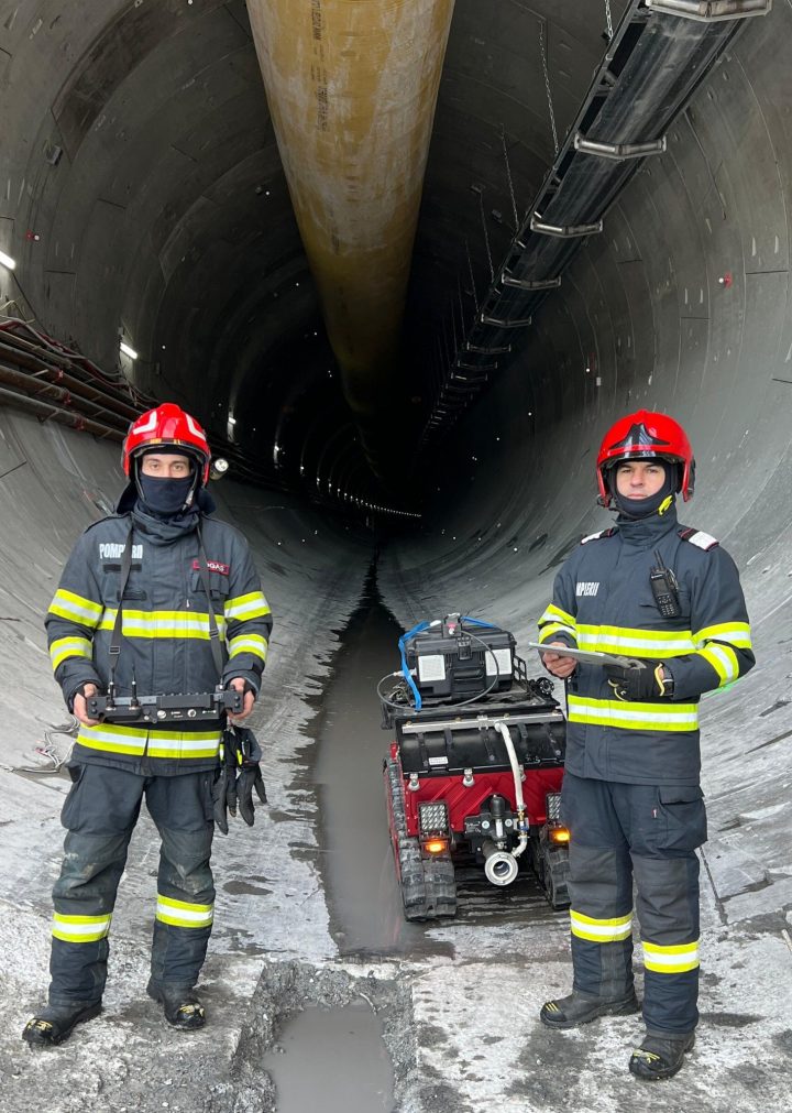 Se construiește. Brașov. Tunelul feroviar Racoș-Ormeniș, cel mai lung tunel feroviar din România, la care se lucrează. Premieră în construcțiile din România: cum arată din interior primul tunel de autostradă forat, pe A1 (Video)  1