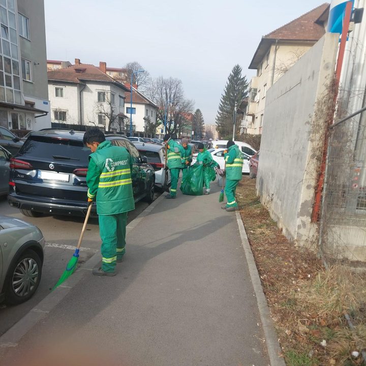 Brașov. George Scripcaru: „A început „Luna curățeniei de primăvară”/ Brașovul trebuie să se întoarcă în locul pe care îl merită, printre cele mai bine gospodărite orașe”. Locurile în care sunt amplasate containerele speciale 2