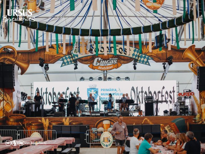 (Foto/Video) Brașovul a devenit capitala berii: atmosferă incendiară la Oktoberfest 2025. Artiști brașoveni în această seară 1