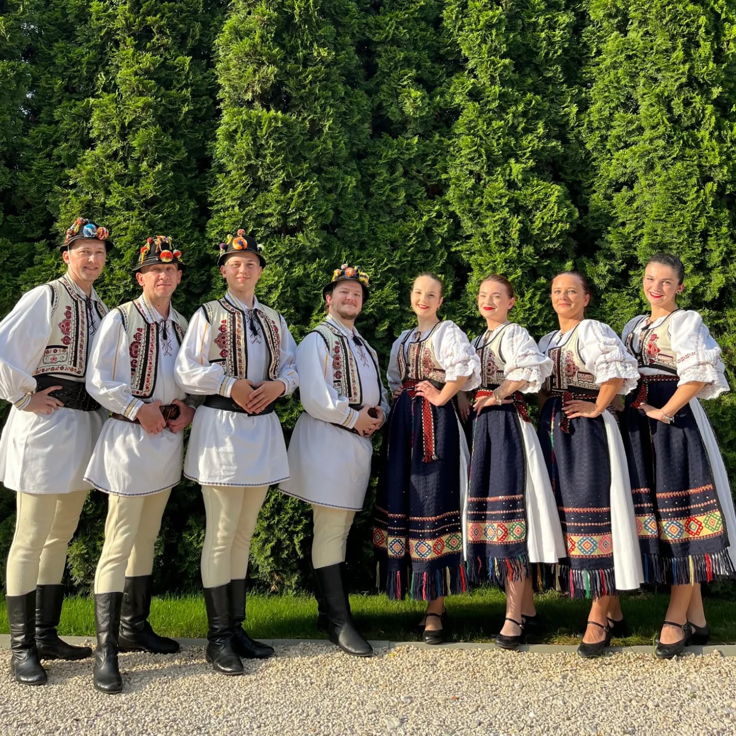 Evenimente Brașov, sâmbătă 8 noiembrie: Târg de cariere, spectacole de teatru, sport, dans popular și gastronomie locală 6 Evenimente Brașov, sâmbătă 8 noiembrie: Târg de cariere, spectacole de teatru, sport, dans popular și gastronomie locală 6
