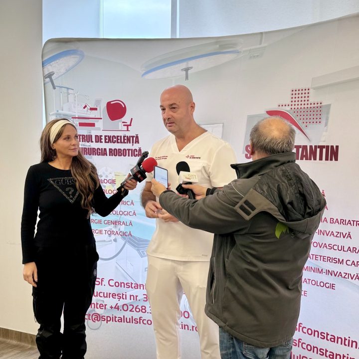 Brașovul scrie istorie în medicină: Pacienții cu transplant renal robotic, externați din spital. Medicul Bogdan Moldovan: „Pacienții sunt bine, sunt scăpați de dializă, rinichii funcționează” 3