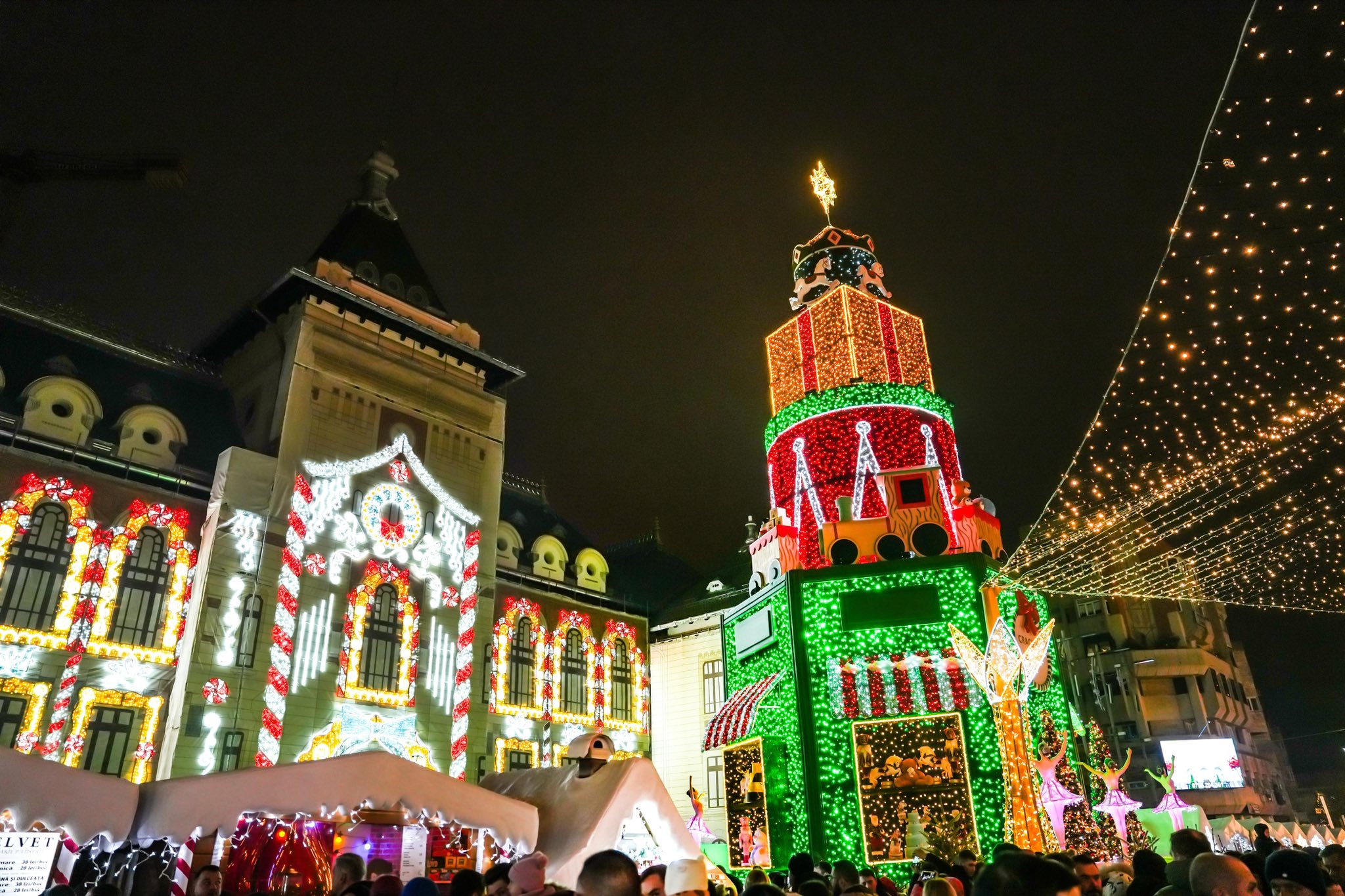 20 de lei o sarma la Târgul de Crăciun de la Sibiu. Ce prețuri sunt la Târgul de Crăciun de la Craiova. Emoții pentru prețurile de la Brașov 5 20 de lei o sarma la Târgul de Crăciun de la Sibiu. Ce prețuri sunt la Târgul de Crăciun de la Craiova. Emoții pentru prețurile de la Brașov 5