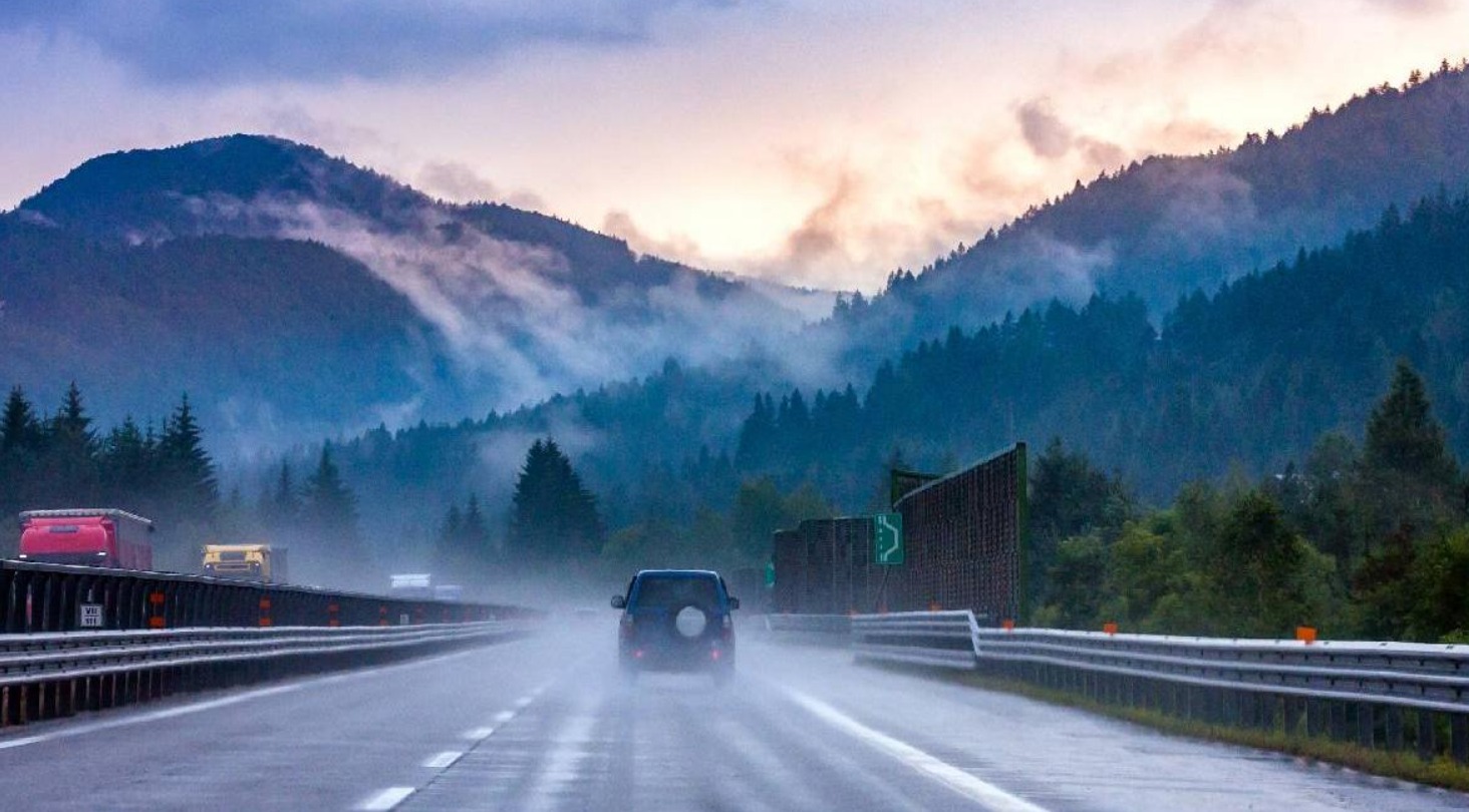 Autostrada Brașov–Comarnic, doar cu bani privați. Soluția anunțată de ministerul Transporturilor: „Am avut discuţii cu investitori din Turcia, investitori din Italia, înţeleg că şi americanii sunt interesaţi” 1 Autostrada Brașov–Comarnic, doar cu bani privați. Soluția anunțată de ministerul Transporturilor: „Am avut discuţii cu investitori din Turcia, investitori din Italia, înţeleg că şi americanii sunt interesaţi” 1