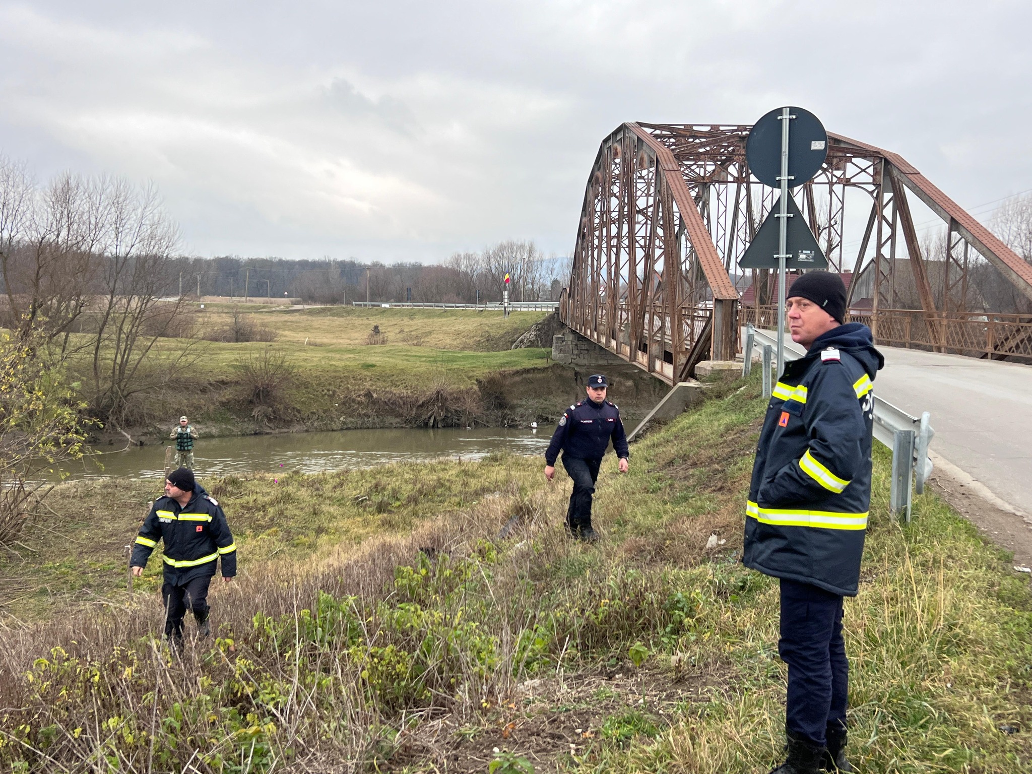 Brașov. Armata Română ar putea construi un pod de pontoane la Hărman 6 Brașov. Armata Română ar putea construi un pod de pontoane la Hărman 6