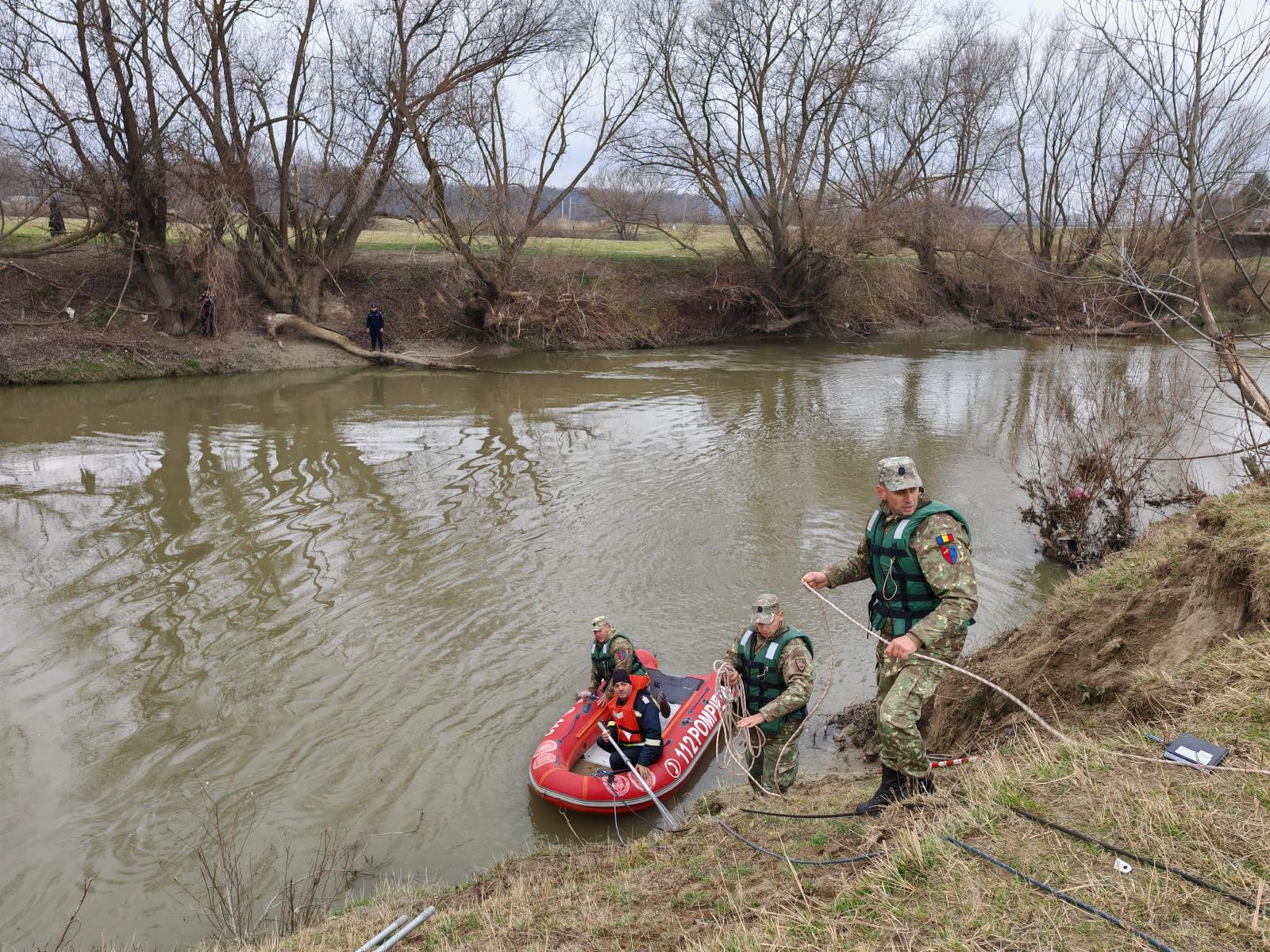 Brașov. Armata Română ar putea construi un pod de pontoane la Hărman 4 Brașov. Armata Română ar putea construi un pod de pontoane la Hărman 4