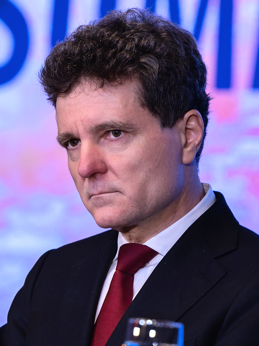 Surse: Surpriza lui Nicușor Dan pentru funcția de premier. Cine ar putea fi noul premier al României 1 Surse: Surpriza lui Nicușor Dan pentru funcția de premier. Cine ar putea fi noul premier al României 1