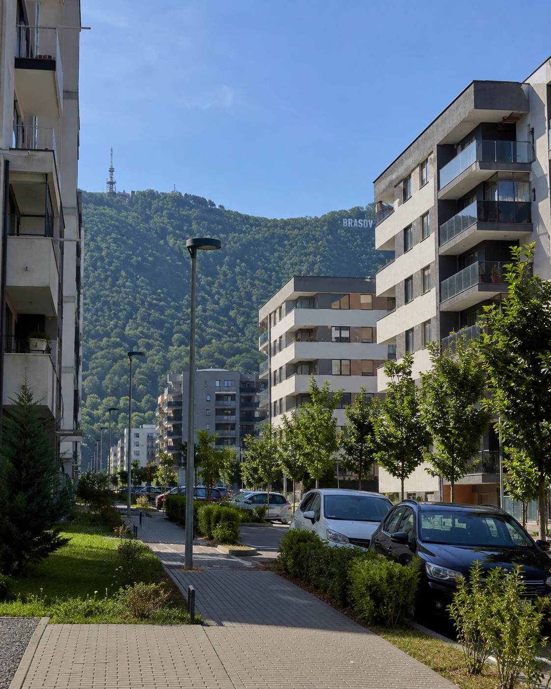 Brașovul rămâne între cele mai scumpe orașe pentru chiriași. Garsonierele s-au ieftinit ușor 1 Brașovul rămâne între cele mai scumpe orașe pentru chiriași. Garsonierele s-au ieftinit ușor 1