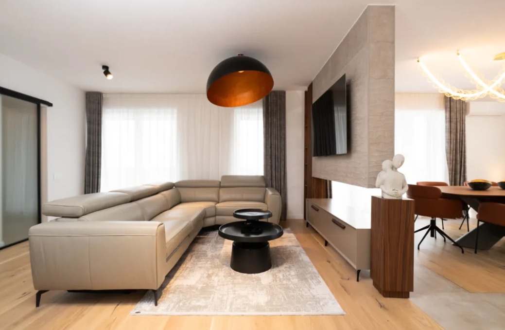 (Foto) Brașov. Două apartamente suprapuse au fost unite într-un penthouse de 140 mp, cu vedere la munte 4 (Foto) Brașov. Două apartamente suprapuse au fost unite într-un penthouse de 140 mp, cu vedere la munte 4